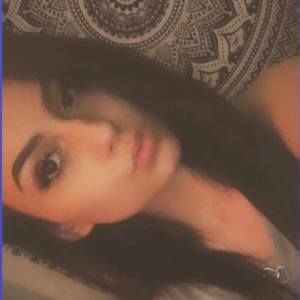 Meet your Posher, Lea